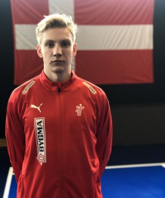 VINTHER Nikolai S