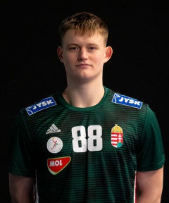 MOLNÁR Robin
