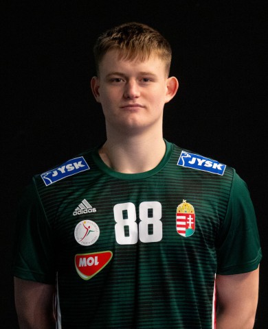 MOLNÁR Robin
