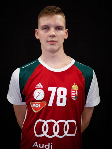 TÓTH Axel